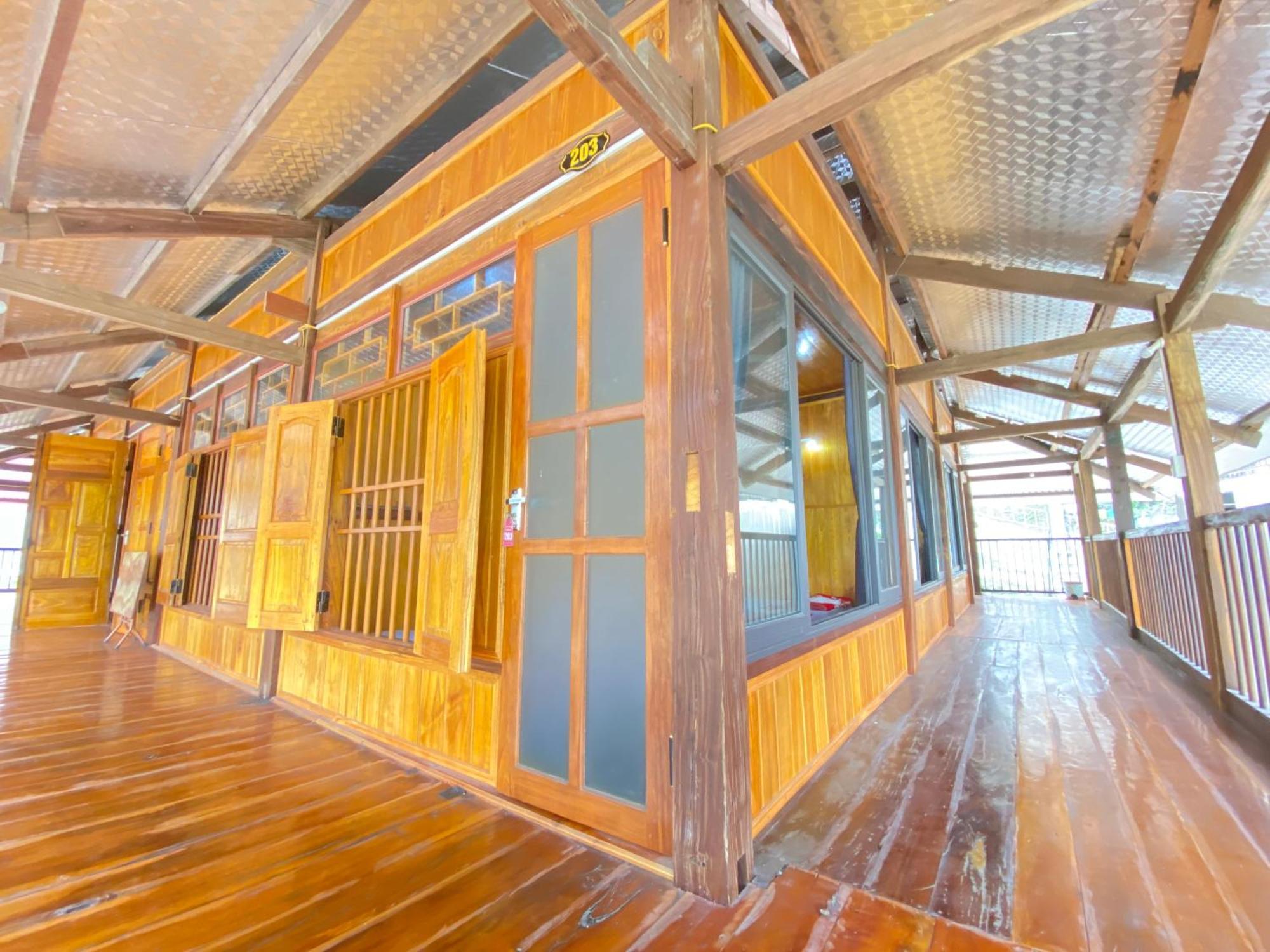 Duy Tuyen Ba Be Homestay Free Bbq Bac Kan Ngoại thất bức ảnh